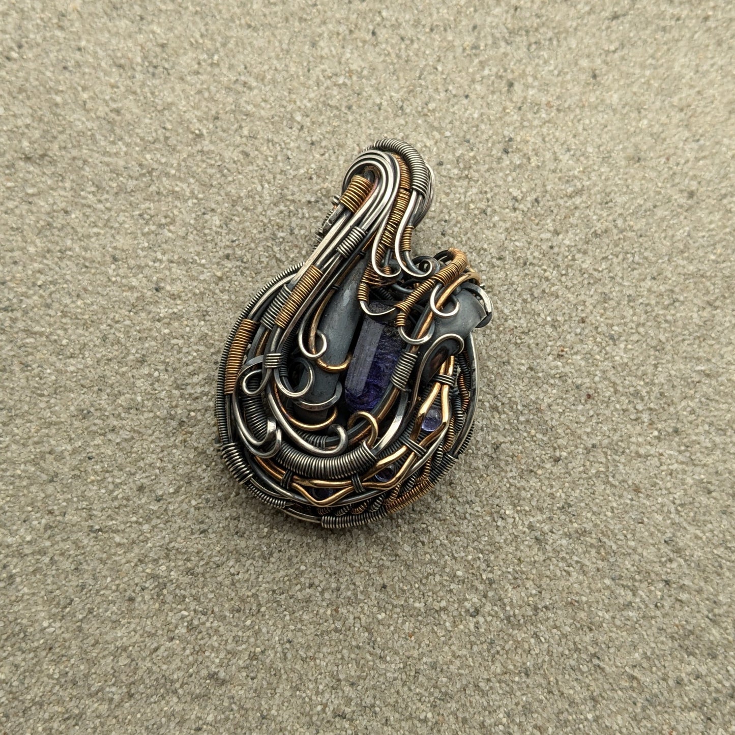 Tanzanite 'Domed' Pendant