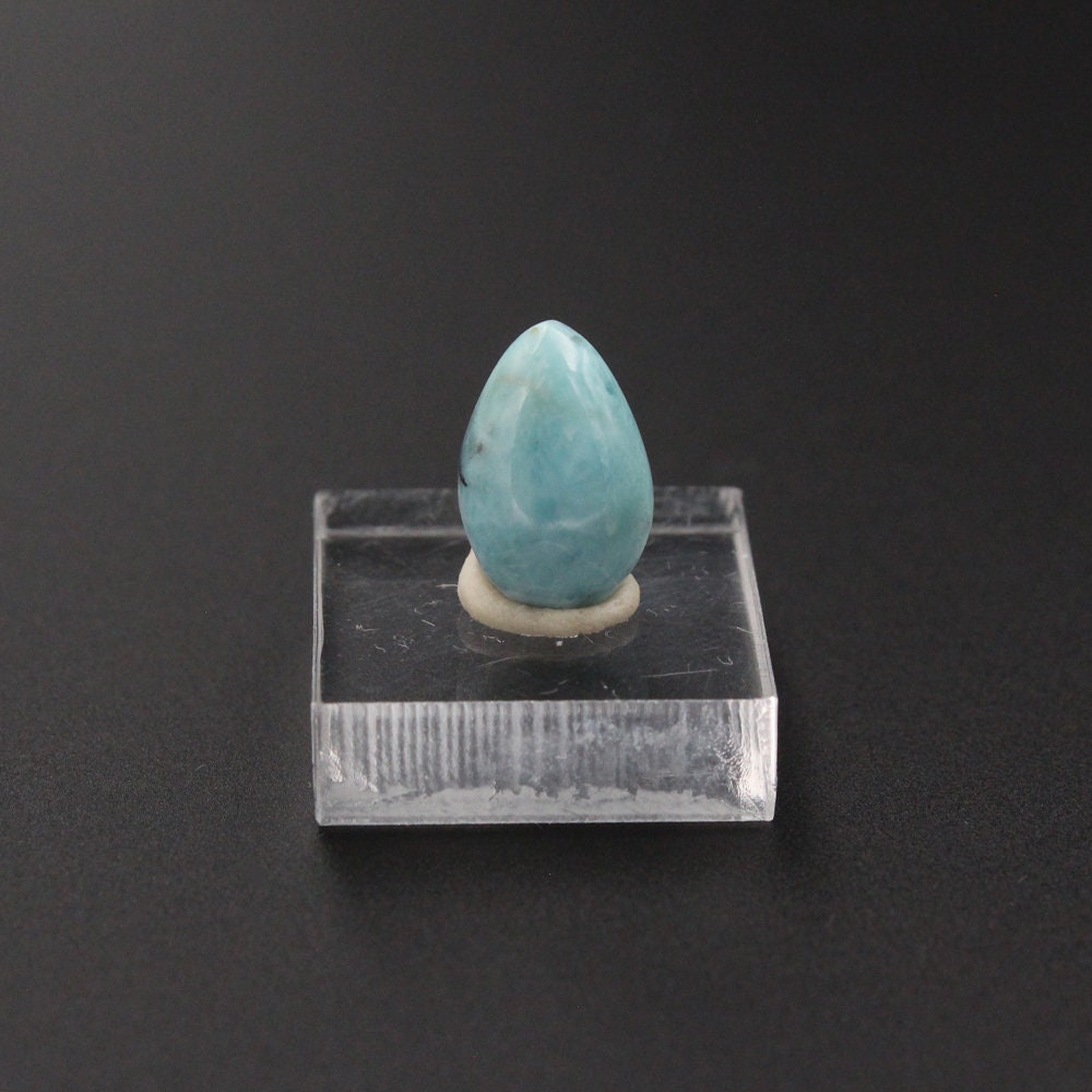 Larimar turquoise cabochon, 3.8 ct