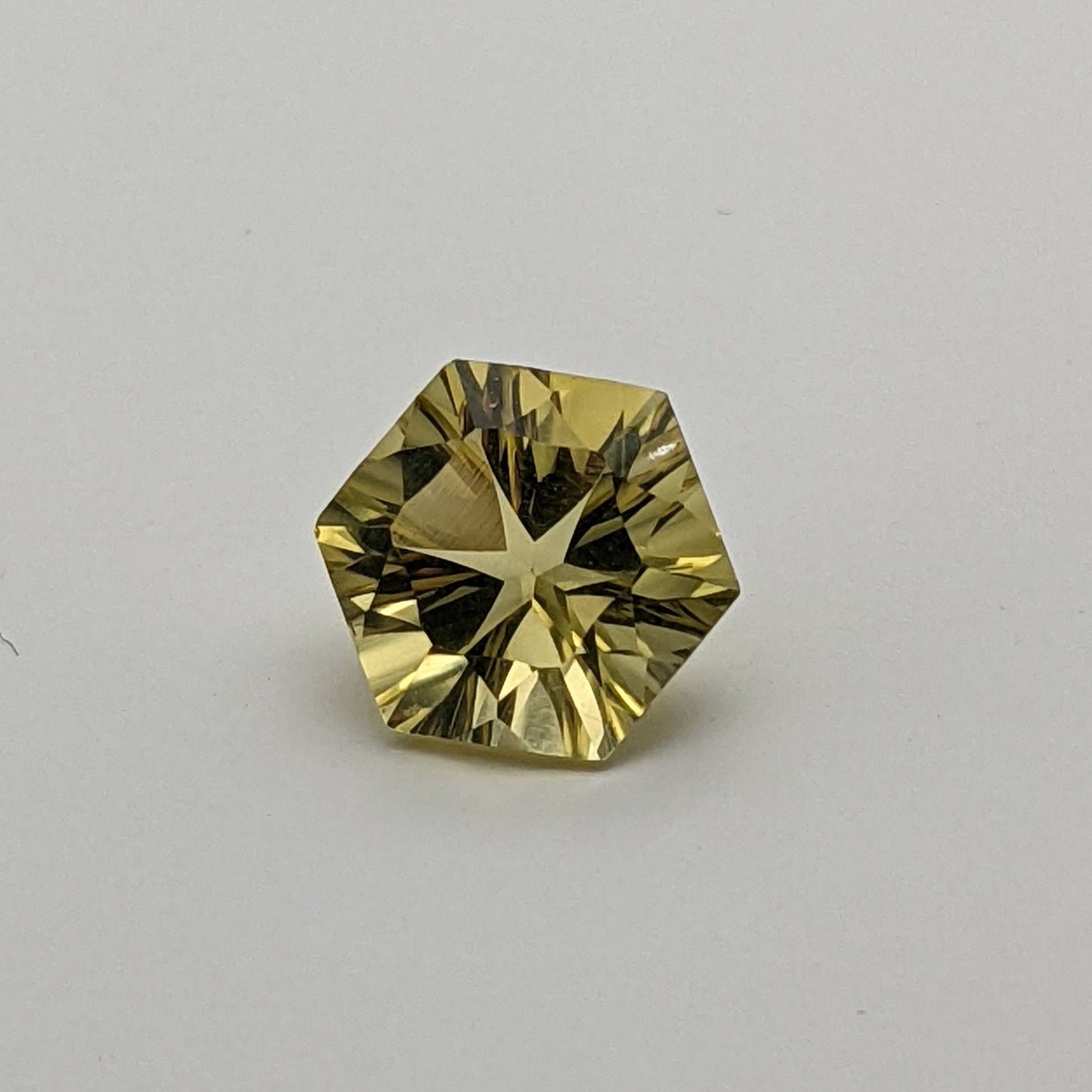 Lemon Quartz Hexagon Fancy Cut, 12 mm x 10 mm, 3.81 carats, Jewelry Supply, Gemstone, Minerals