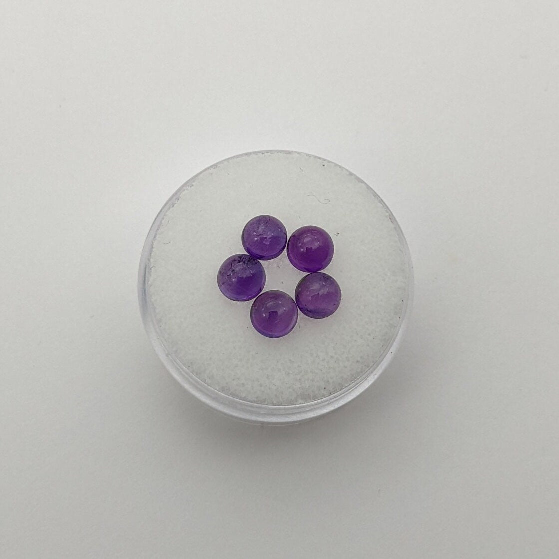 Amethyst round cabochon 5 pieces 5 mm x 5 mm 2.1 ct total weight