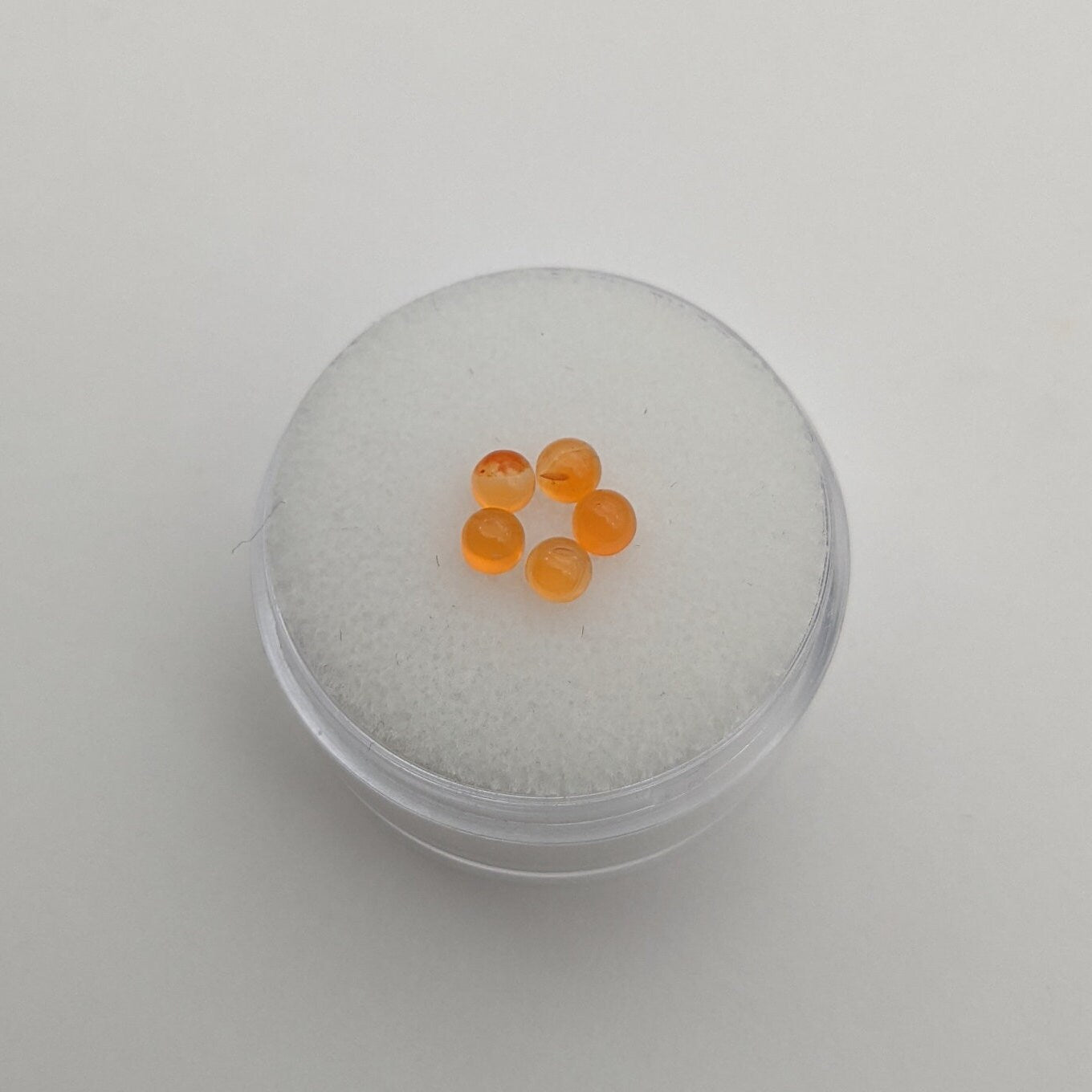 Carnelian cabochon, 5 pieces 3 mm round
